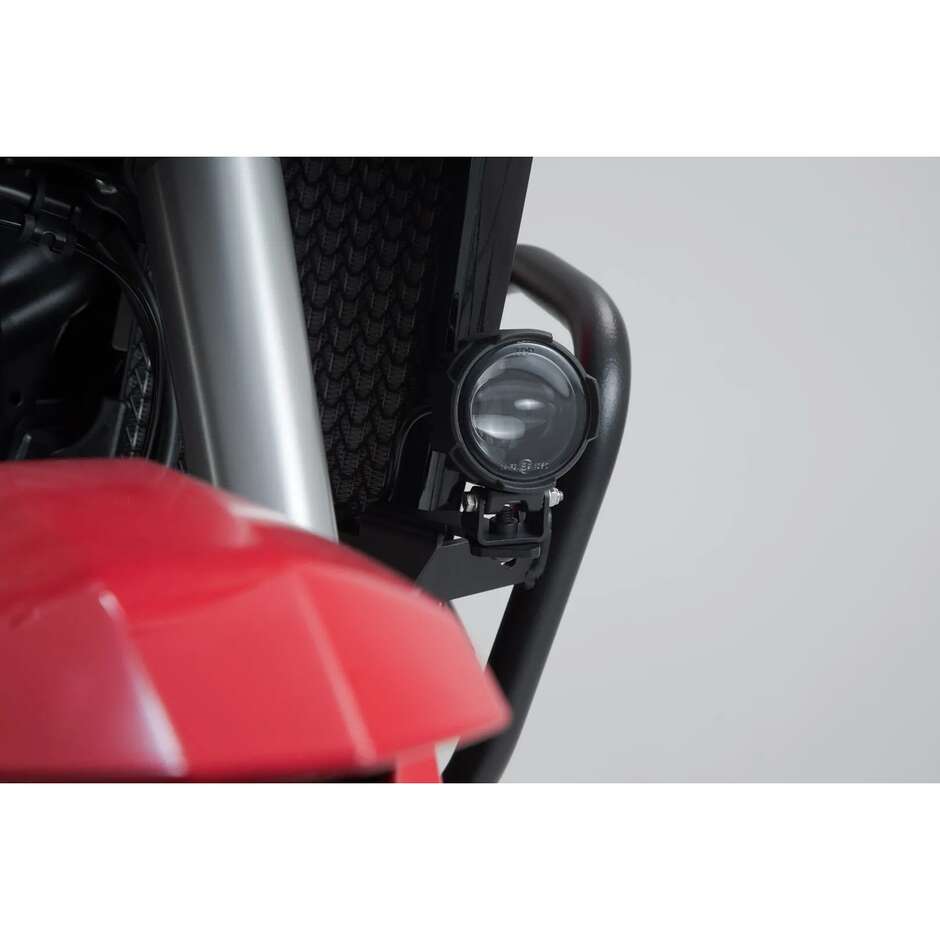 Feux de route EVO Sw-Motech NSW.01.622.61101/B pour Honda CRF1000L Africa Twin (16-19) ; CRF1100L Africa Twin (20-25)